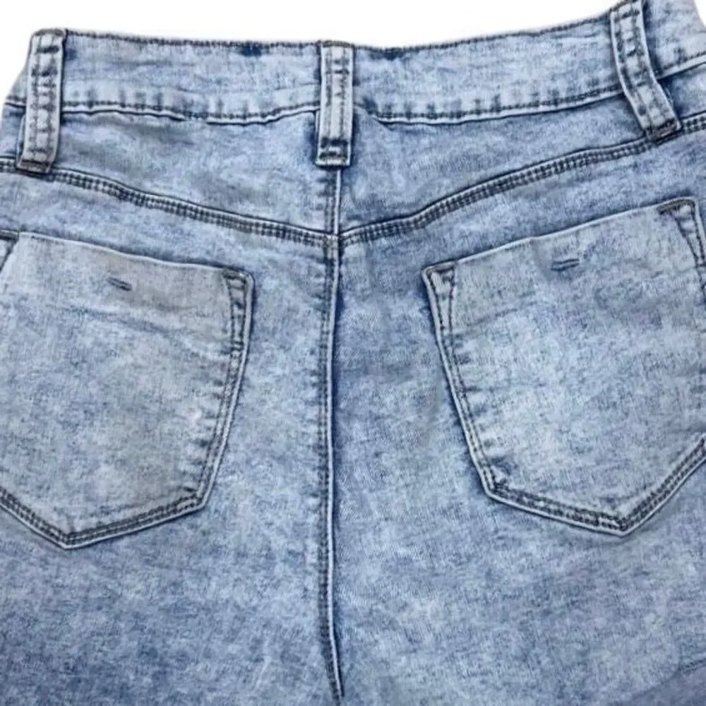 YMI Vtg Denim Shorts Women's Junior 7/28 Blue High Rise Acid Wash Rolled Cuffs